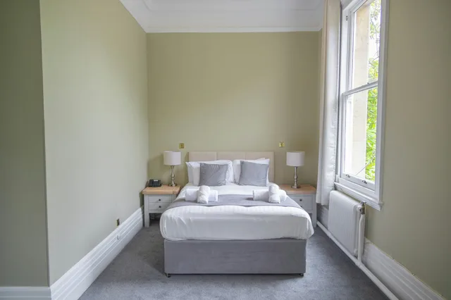 Standard, Double Bed, Woodlands Manor 1/2