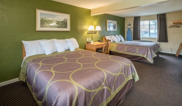 غرفة بسريرين كوين، Rose Garden Inn - San Jose Airport 7/10