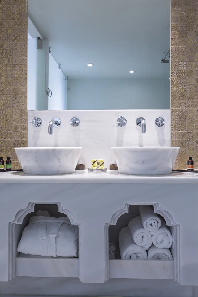 جناح تنفيذي بسرير كينج مع أريكة، Casa Delfino Suites 6/6