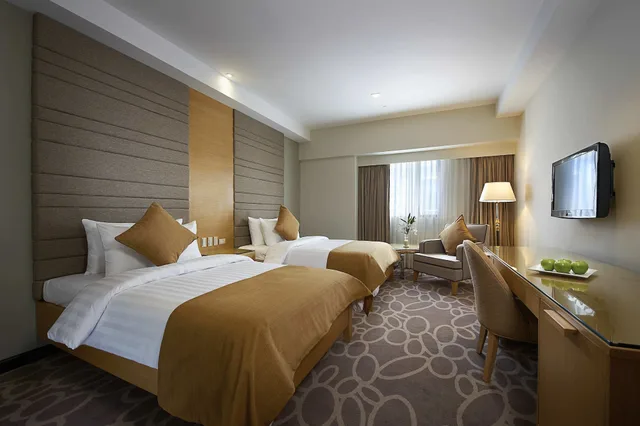 غرفة بريميير بسريرين منفصلين، Berjaya Makati Hotel 3/6