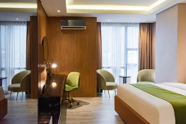 غرفة بريميوم بسرير كوين، Ironwood Hotel 2/3