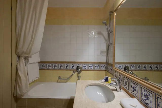 شقة بغرفة نوم واحدة بمطبخ صغير، Lantana Resort Hotel and Apartments 5/7