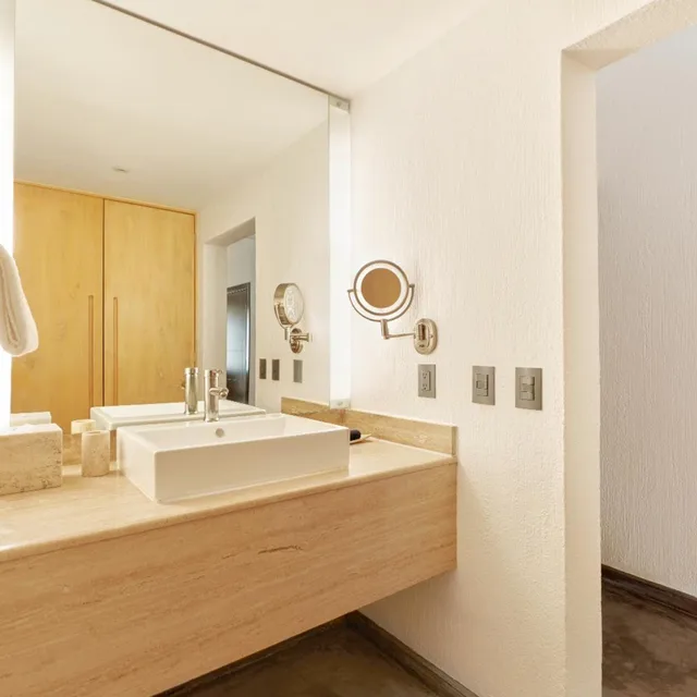 غرفة ديلوكس بسرير كوين، Bahia Hotel and Beach House 5/5