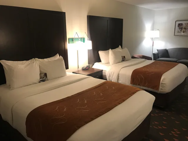 غرفة بسريرين كوين، Comfort Suites Corvallis 1/4