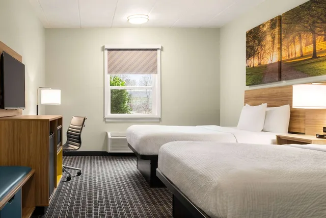 غرفة بسريرين كوين، Days Inn Suites By Wyndham Lancaster Amish Country 4/5