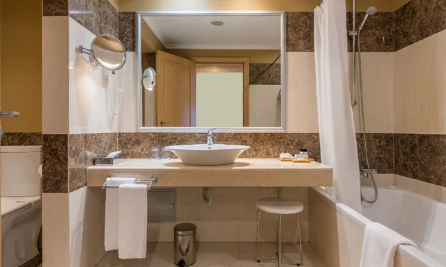 غرفة كلاسيكية مفردة بإطلالة على البحر، Pestana Carlton Madeira 4/5