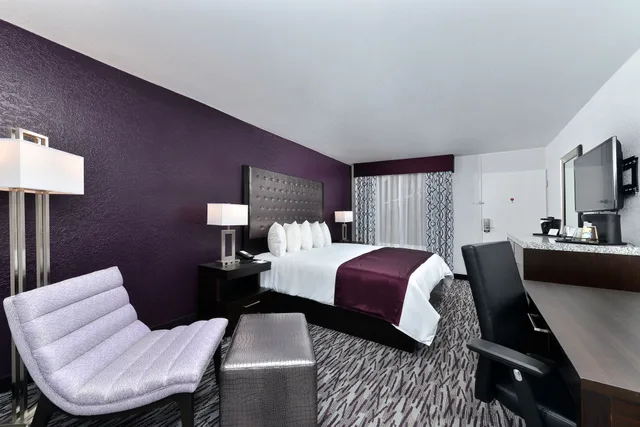 غرفة قياسية بسرير كوين، Clarion Inn & Suites Across From Universal Orlando Resort 8/10