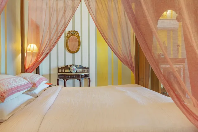 Luxury, Villa, Futon Bed, 6 Double Beds, Queen Bed, CASA BRITONA GOA 2/4
