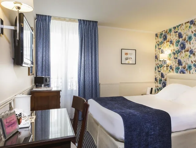 Connecting, 2 Double Beds, Hotel Relais Bosquet By Malone 2/4