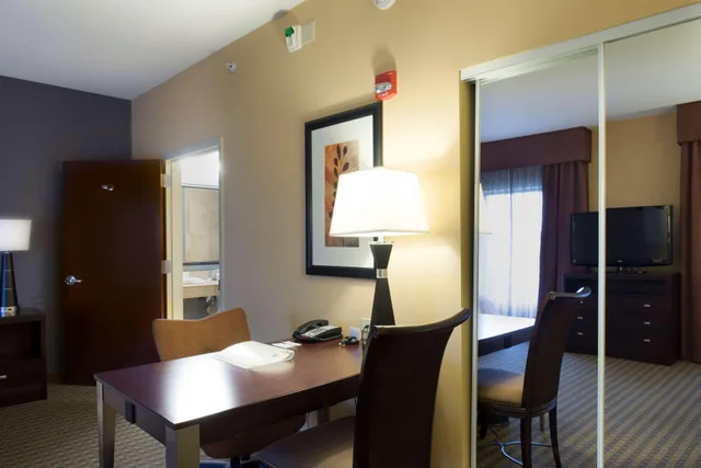 جناح استوديو بسرير كينج مع أريكة، Hampton Inn And Suites Vineland 4/4