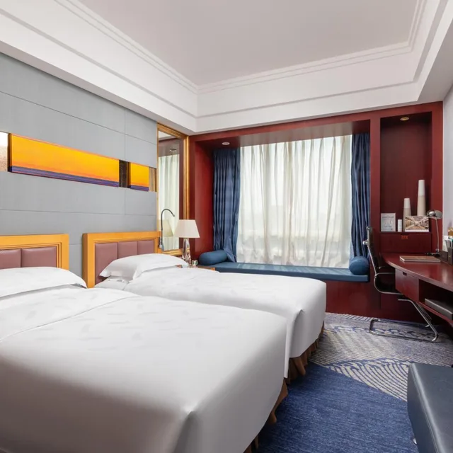 غرفة سوبيريور بسريرين منفصلين، Zhuhai Charming Holiday Hotel 1/5