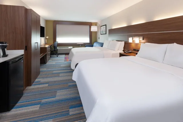 جناح بسريرين منفصلين لذوي الإعاقة، Holiday Inn Express & Suites Brunswick - Harpers Ferry Area, an IHG Hotel 4/10