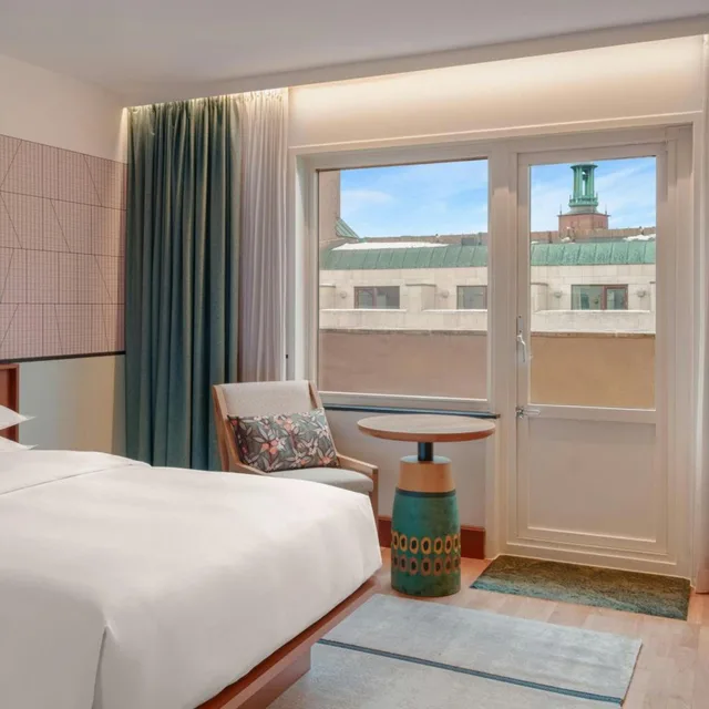 غرفة سوبيريور بسرير كينج بشرفة، Sheraton Stockholm Hotel 3/10