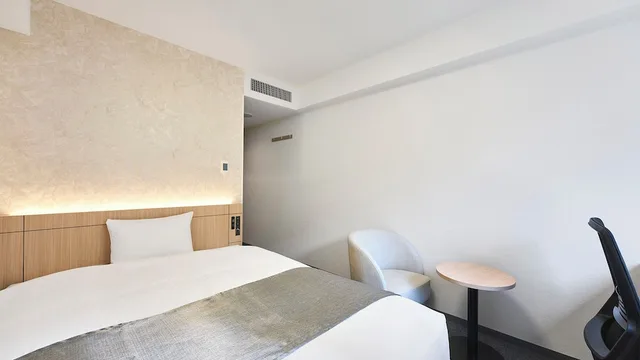 Standard, Single, Double Bed, Smoking, Daiwa Roynet Hotel 1/3