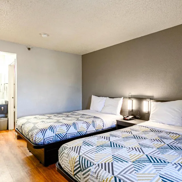 غرفة ديلوكس رباعية للمدخنين، Motel6 Wethersfield, CT - Hartford 3/9