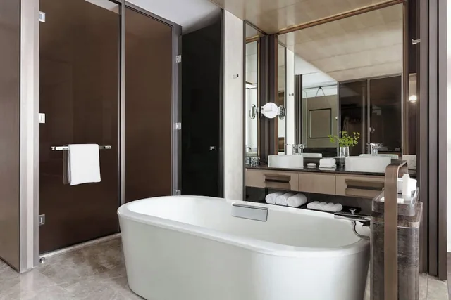 غرفة تنفيذية بسريرين مزدوجين بإطلالة على النهر، Jw Marriott Marquis Hotel Shanghai Pudong 4/4