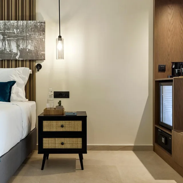 جناح سوبيريور بإطلالة على المدينة بشرفة، Athenarum Portus Life & Style Hotel Piraeus 5/8