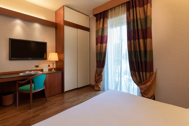 غرفة كلاسيكية بسرير مزدوج بشرفة، Hotel Polo 1/3