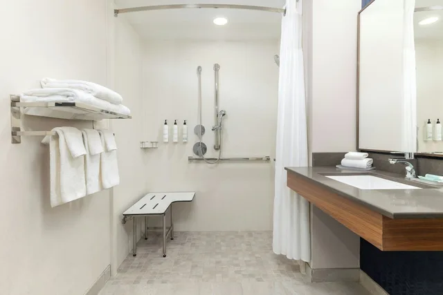 Studio, King Bed, Accessible, Wingate By Wyndham Spokane 6/7