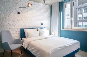 Space, Urban, King Bed، URBAN LOFT Cologne 2/2
