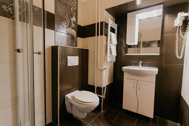 غرفة سوبيريور بسريرين منفصلين، Tisza Hotel 6/7