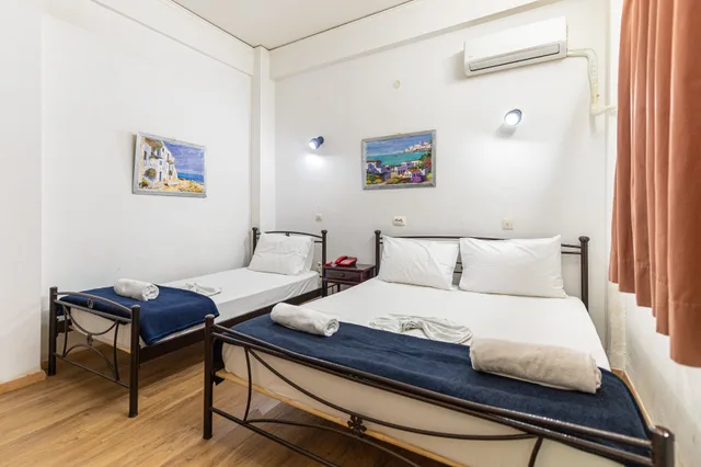 غرفة ثلاثية بحمام خاص، Sparta Team Hotel - Hostel 1/10