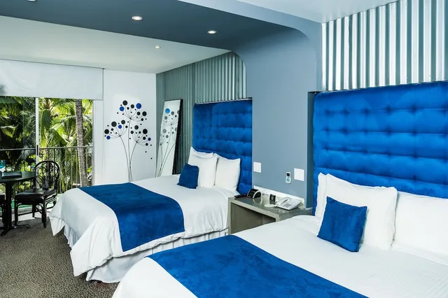 Room, Twin Beds, Pool View, Pool Access، Riande Aeropuerto Hotel & Casino 8/10