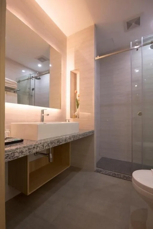 غرفة ديلوكس بسرير كوين، Elegant Bangkok Hotel 8/9