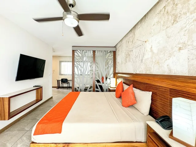 جناح بسرير كوين مع أريكة، Grand Fifty Suites 7/10