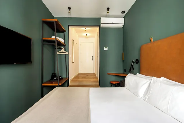 غرفة بسرير مزدوج، UMA Suites Atocha 1/8