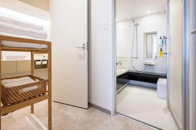 Suite, Ocean View, East Wing، Miyajima Coral 7/9
