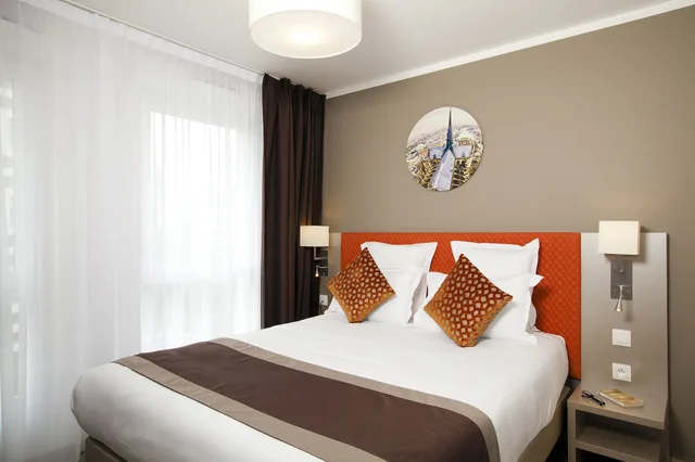 شقة بسرير مزدوج بغرفة نوم واحدة مع أريكة، Residhome Paris Rosa Parks 1/5