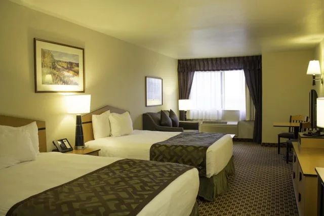 غرفة بسريرين كوين لذوي الإعاقة، Crystal Inn Hotel & Suites Great Falls 3/3