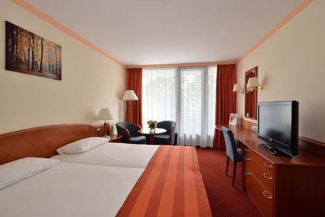غرفة سوبيريور بسريرين منفصلين، Danubius Health Spa Resort Sarvar 2/5