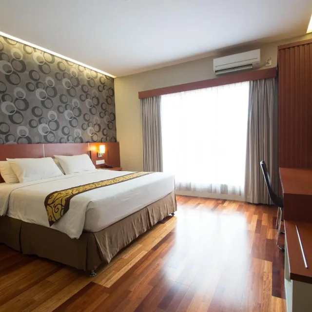 غرفة ديلوكس بسرير مزدوج، Hotel Trio Indah 2 Malang 1/10