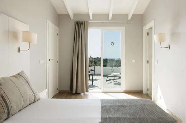 جناح دوبلكس بريميوم، Minura Sur Menorca 4/8
