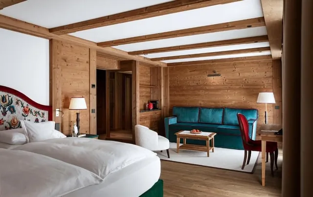 جناح جونيور بإطلالة، Hotel Tyrol 1/5