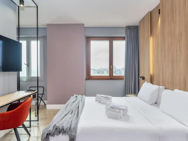 غرفة ديلوكس بسرير كوين، B&B Hotel Milano City Center Duomo 1/7