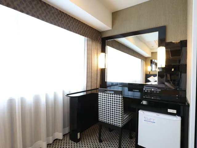 Deluxe, Twin Beds, APA Hotel Shinjuku Kabukicho Chuo 6/10