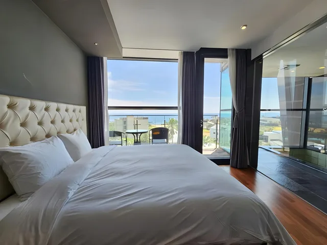 Jetted Tub, 19 Pyeong، Hotel Scarboro 1/1