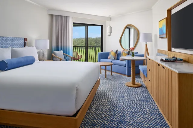 1 Bedroom, Renovated, Signature, Suite, King Bed, Pool View، OUTRIGGER Kauai Beach Resort & Spa 2/8