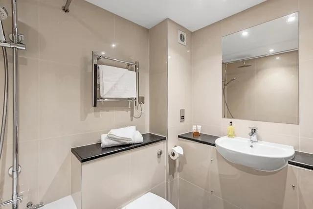 غرفة قياسية بسرير مزدوج، Dragonfly Hotel Bury St Edmunds 8/9