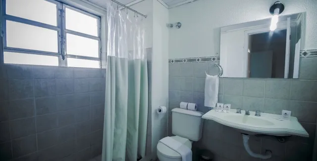 غرفة قياسية بسرير مزدوج، Umbu Hotel 4/4