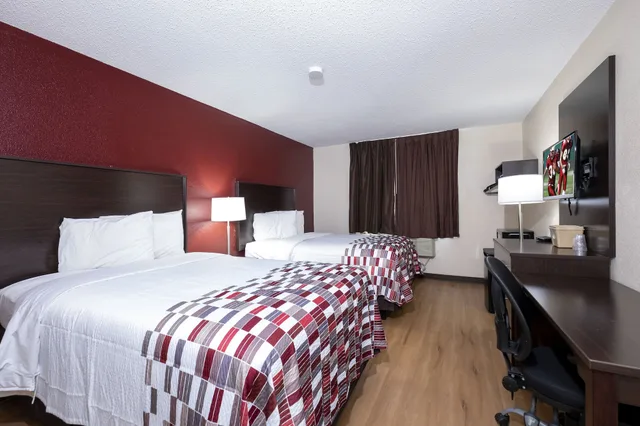 غرفة سوبيريور بسرير كينج لذوي الإعاقة، Red Roof Inn Norfolk Portsmouth Va 2/5