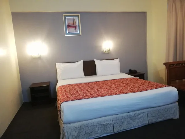 غرفة ديلوكس بسرير مزدوج، Hotel Damai 1/5