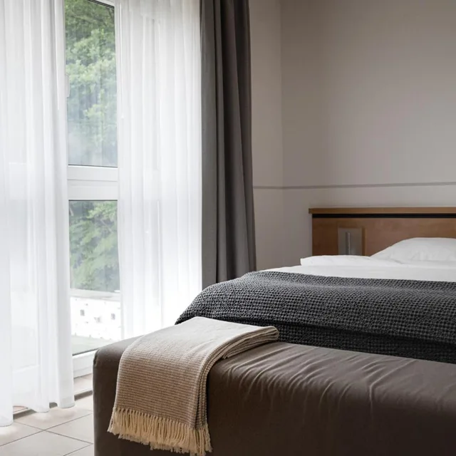 Atelier، Hotel Vierjahreszeiten Iserlohn 2/5