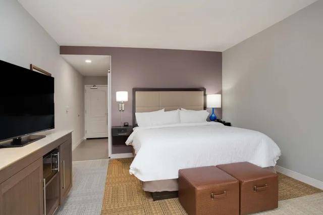 استوديو بسرير كينج مع أريكة لذوي الإعاقة، Hampton Inn And Suites Jacksonville/Orange Park 1/3