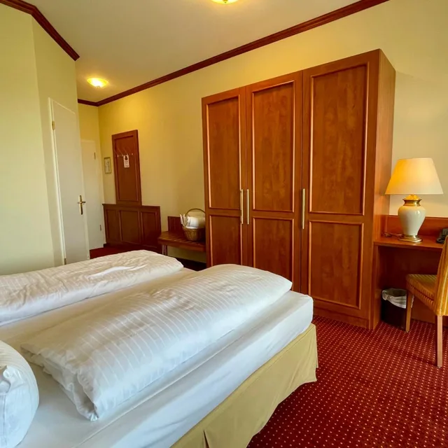 Room, King Bed, Land View، Morada Strandhotel Ostseebad Kuhlungsborn 5/6