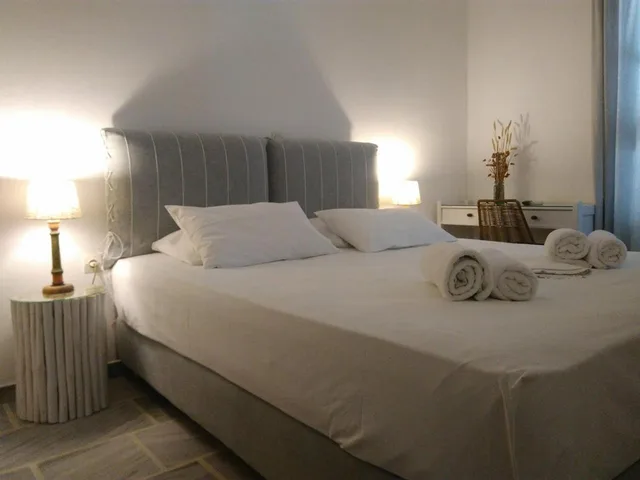 غرفة بسرير مزدوج بإطلالة على البحر، Despinas Rooms And Apartments 4/10