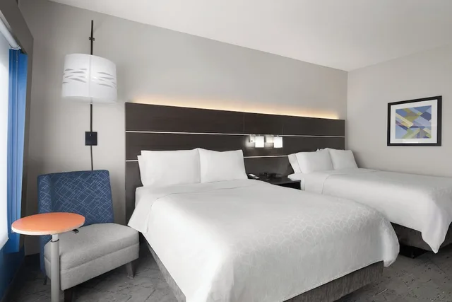 غرفة قياسية بسريرين كوين، Holiday Inn Express & Suites West Memphis 3/6